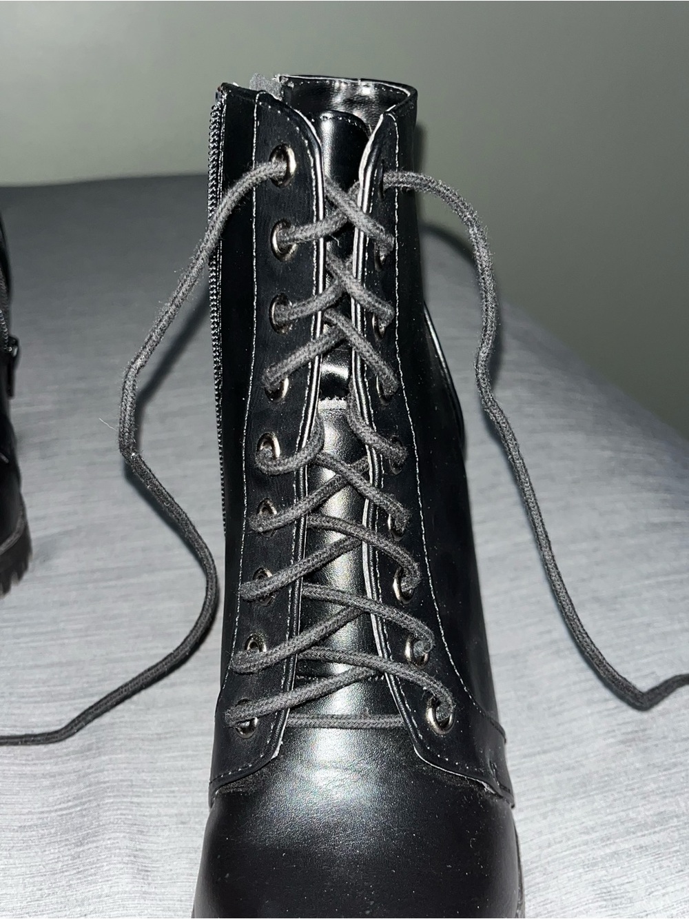 Soda Black Faux-Leather chunky Heel Ankle Boots size 7β5 π€ - Picture 4 of 11